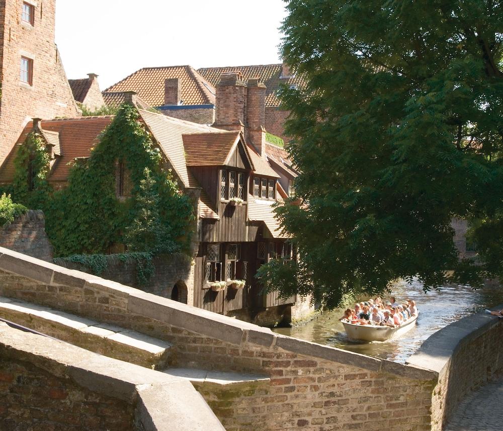 B&B Exclusive Guesthouse Bonifacius Brugge Eksteriør bilde